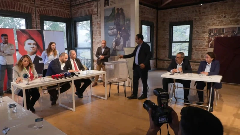 Adalar Belediyesi AK Parti'ye ge&ccedil;ti: Başkanvekili Kemal T&uuml;rkyılmaz oldu