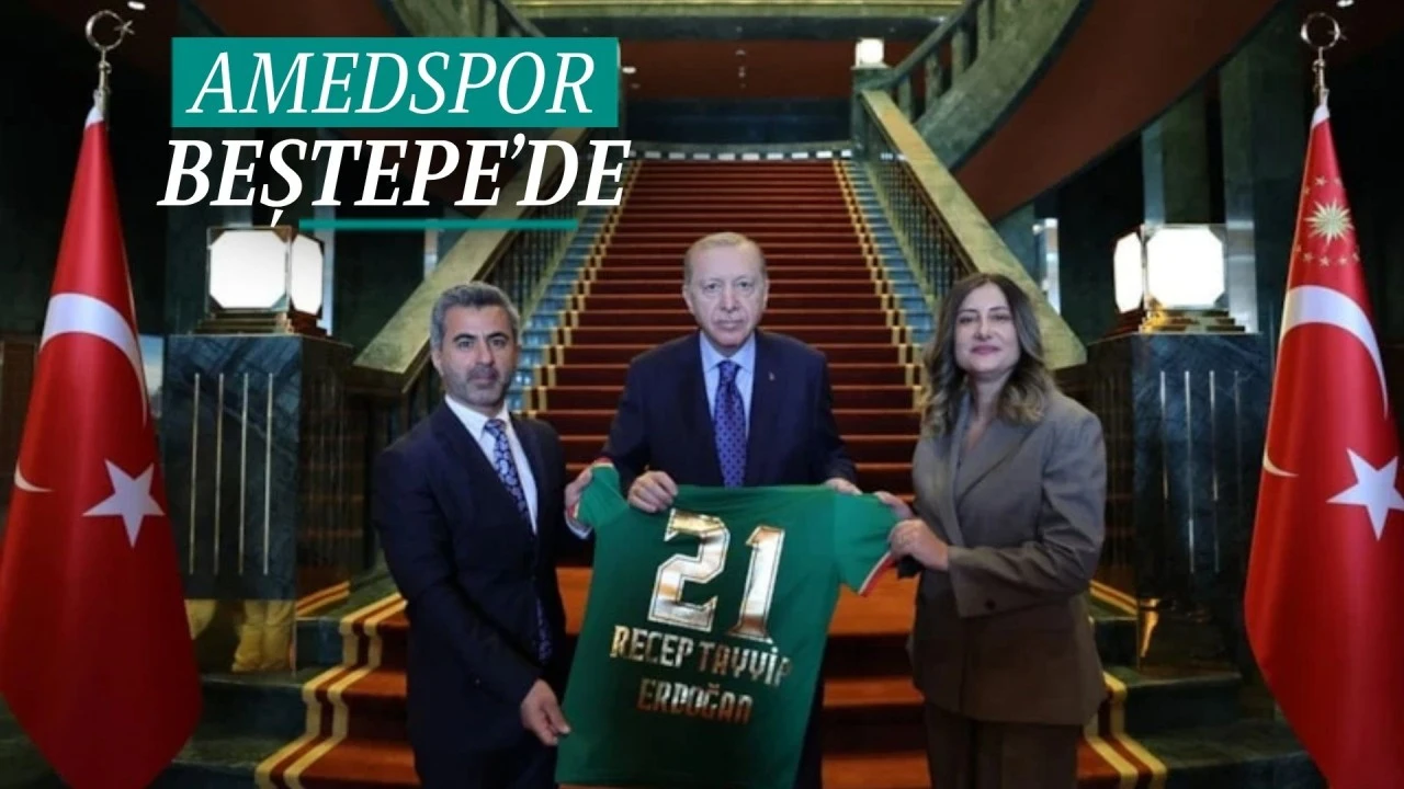 Cumhurbaşkanı Erdoğan, Süper Lig'e çıkan takımların heyetlerini kabul etti