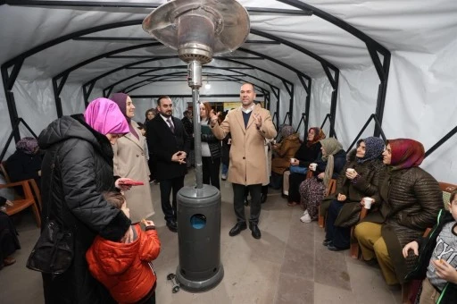 Başkan Özdemir Gönülleri Fethediyor