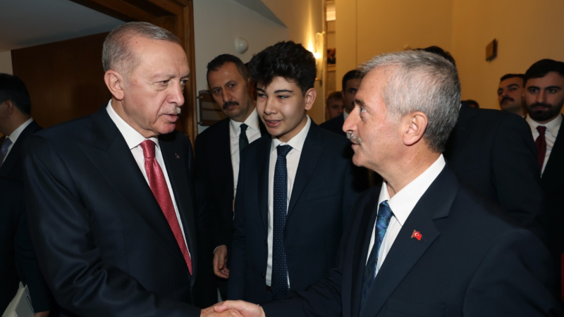BAŞKAN TAHMAZOĞLU CUMHURBAŞKANI RECEP TAYYİP ERDOĞAN&rsquo;I GAZİANTEP&rsquo;E DAVET ETTİ