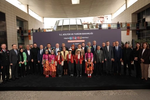 GastroAntep Kültür Yolu Festivali resmi açılış töreniyle başladı