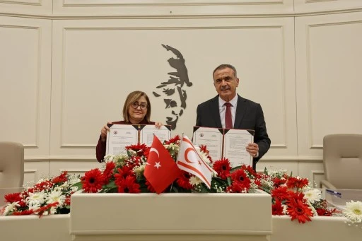 Gaziantep, Gazimağusa ile kardeş şehir protokol&uuml; imzaladı