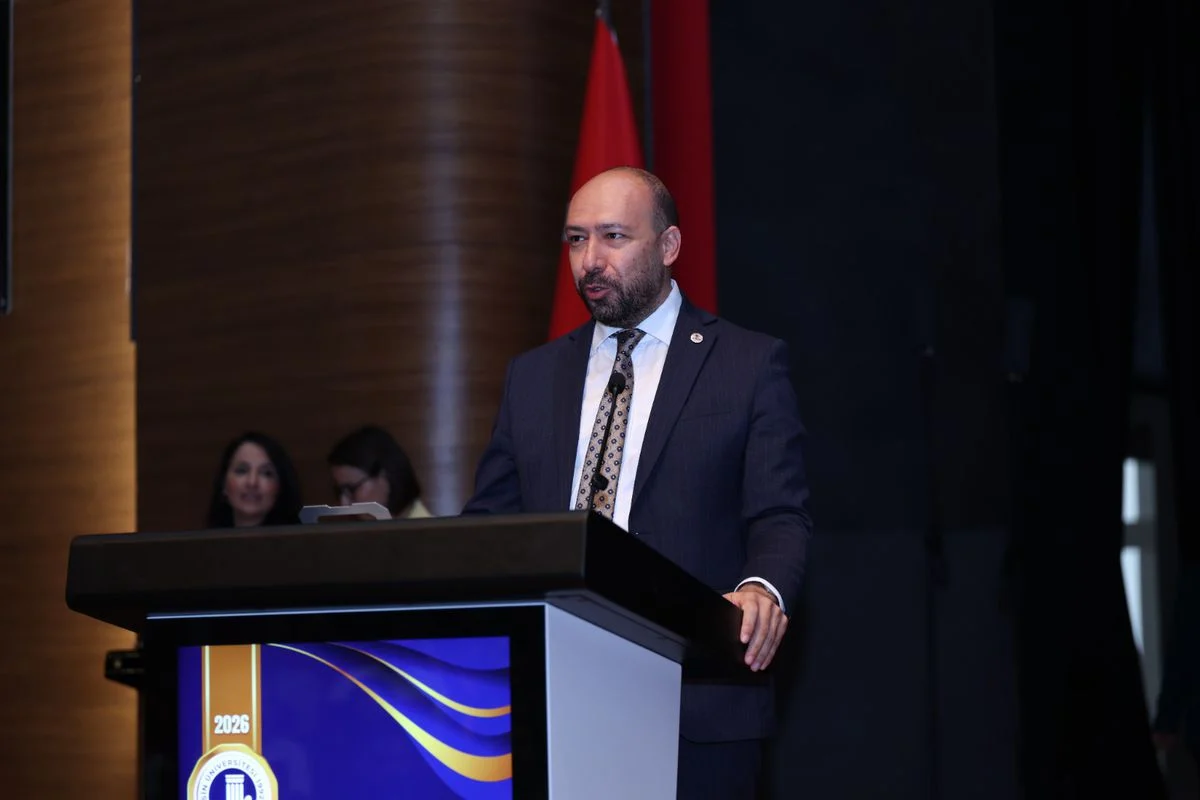 Mersin &Uuml;niversitesi&rsquo;nde &ouml;d&uuml;l ve teşvik t&ouml;reni coşkusu