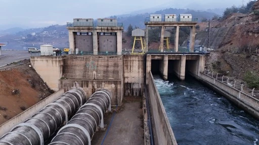 GAZİANTEP B&Uuml;Y&Uuml;KŞEHİR İLE DSİ İŞ BİRLİĞİNDE İSLAHİYE OVASI BEREKETE KAVUŞUYOR