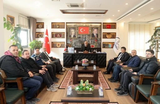 DULKADİROĞLU BELEDİYESİNDE İLLER BANKASI DESTEKLİ ALTYAPI YATIRIMLARI MASAYA YATIRILDI